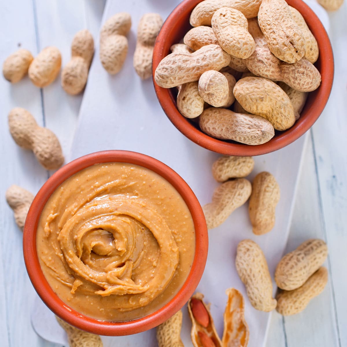 Can Cats Eat Peanut Butter? Read This Now! (2020 Guide)